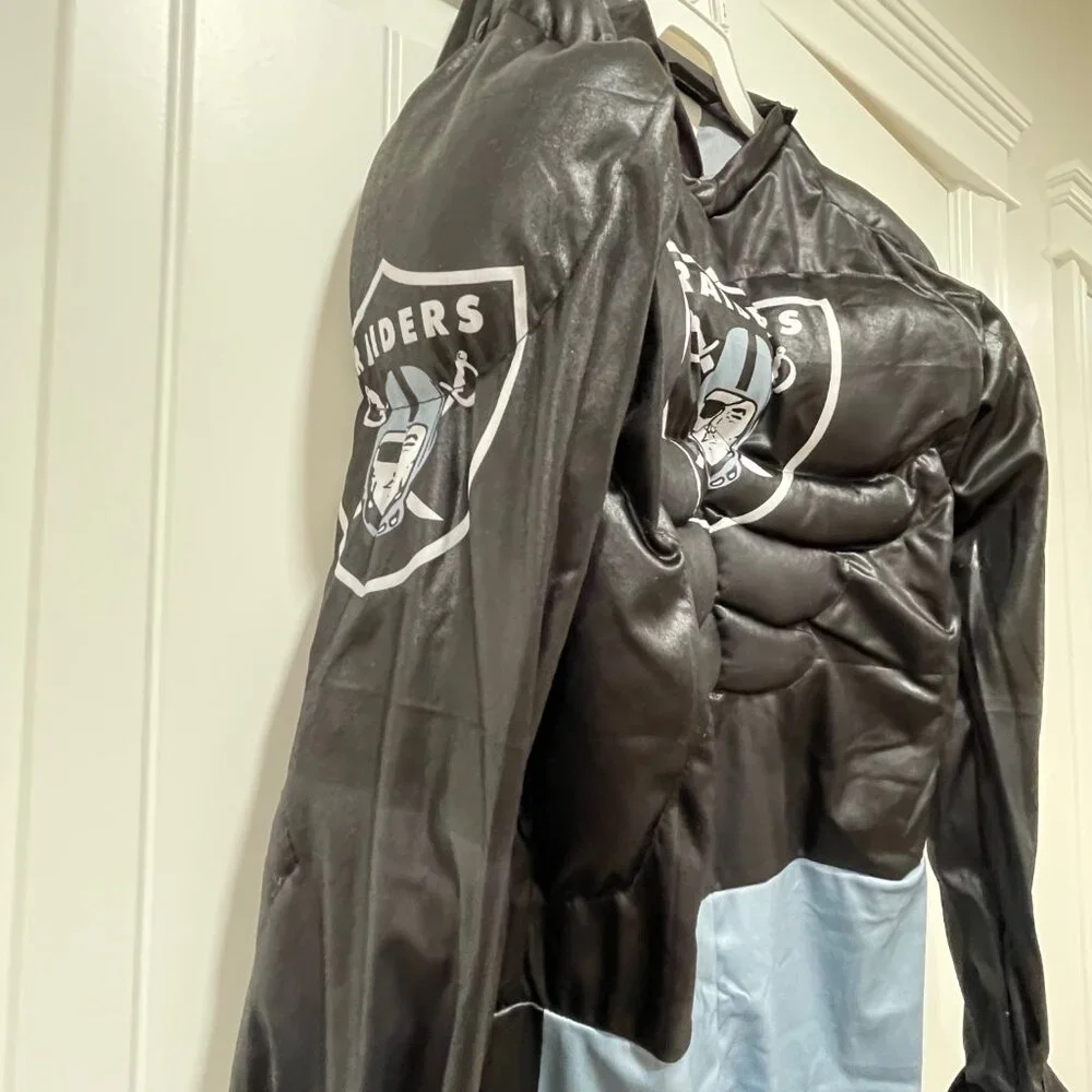 NWT Kids Youth Large Las Vegas Raiders Kids Costume NFL Football